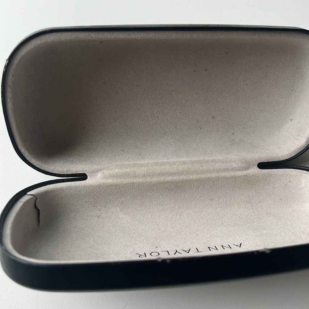 Ann Taylor Olive Green Rectangular Sunglasses Wit… - image 8